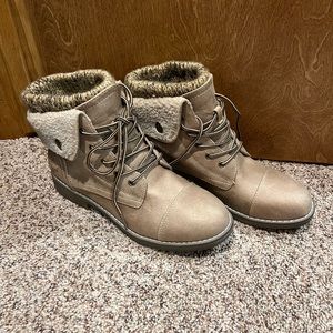 Cliffs by White Mountain booties. Size 9